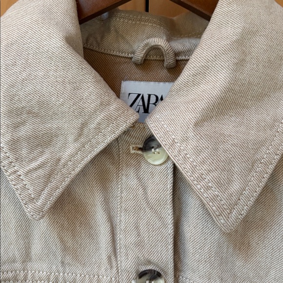 Zara Beige Button-Front Jean Jacket - Picture 2 of 4